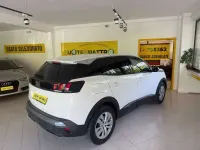 Usata Peugeot 3008 Allure 131 CV (96 kW) 2018 Bianco SUV