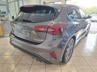 Usata Ford Focus ST-Line 116 CV (85 kW) 2024 Grigio Berlina