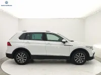Usata VW Tiguan Life 150 CV (110 kW) 2023 Bianco SUV