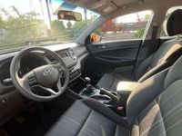 Usata Hyundai Tucson Comfort 132 CV (97 kW) 2016 Bianco SUV