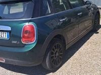 Begagnad Mini One D 95 HK (69 kW) 2018 Halvkombi