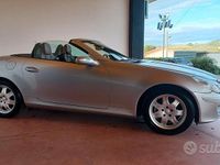 Usata Mercedes SLK200 163 CV (119 kW) 2005 Grigio Cabrio