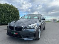 Usata BMW 216 Active Tourer Sport Line 116 CV (85 kW) 2018 Grigio Monovolume