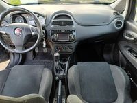 Begagnad Fiat Punto Lounge 95 HK (69 kW) 2016 Grå Halvkombi