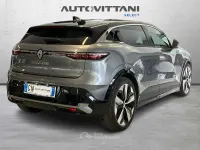 Usado Renault Megane E-Tech Techno 55 kW (75 CV) 2023 Gris Berlina