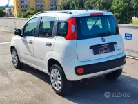 Usata Fiat Panda Lounge 69 CV (50 kW) 2013 Bianco Utilitaria