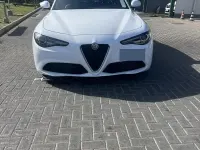 Usata Alfa Romeo Giulia 150 CV (110 kW) 2017 Bianco Berlina
