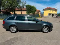 Usata Skoda Octavia Style 116 CV (85 kW) 2017 Grigio Station wagon