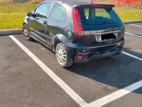 Usata Ford Fiesta 68 CV (50 kW) 2004 Nero Utilitaria