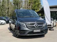 Usata Mercedes 300 Premium 237 CV (174 kW) 2023 Grgio scuro grafite Monovolume