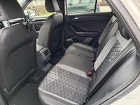 Usata VW T-Roc R-line 150 CV (110 kW) 2023 Bianco SUV