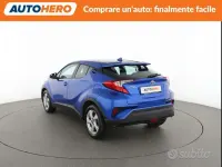 Usata Toyota C-HR Active 122 CV (89 kW) 2020 Blu/azzurro SUV