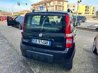 Usata Fiat Panda Climbing 69 CV (50 kW) 2011 Nero Berlina