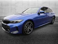 Usata BMW 330 M Sport 286 CV (210 kW) 2024 Blu/azzurro Berlina