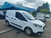 Usata Ford Tourneo Connect Titanium 101 CV (74 kW) 2020 Bianco Monovolume