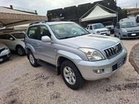 Usata Toyota Land Cruiser Sol 163 CV (119 kW) 2007 Argento SUV