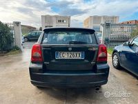 Usata Dodge Caliber SXT 140 CV (102 kW) 2010 Nero Utilitaria