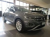 Usata VW T-Roc Style 116 CV (85 kW) 2025 Grigio scuro /tetto nero SUV