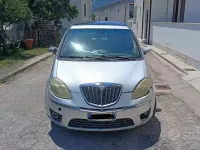 Usata Lancia Musa 90 CV (66 kW) 2008 Grigio Monovolume