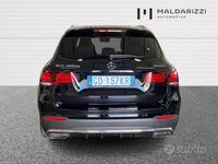 Begagnad Mercedes GLC300 Premium Plus 306 HK (225 kW) 2021 Svart SUV