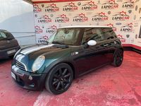 Usata Mini Cooper S 170 CV (125 kW) 2005 Verde Utilitaria