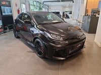 Nuova Toyota Yaris 280 CV (205 kW) 2026 Nero Utilitaria
