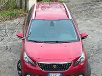 Usata Peugeot 2008 102 CV (75 kW) 2019 Rosso SUV