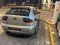 Usata Seat Leon FR 150 CV (110 kW) 2004 Grigio Utilitaria