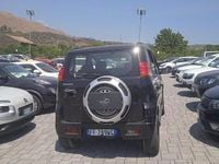 Usata Mahindra Quanto 120 CV (88 kW) 2016 Nero SUV