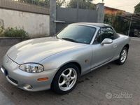 Usata Mazda MX5 116 CV (85 kW) 2001 Cabrio
