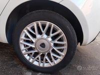 Usata Lancia Ypsilon Gold 69 CV (50 kW) 2015 Bianco Utilitaria