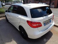 Usata Mercedes B180 Executive 109 CV (80 kW) 2013 Bianco Monovolume