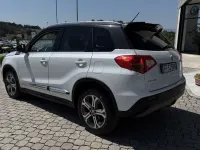 Usata Suzuki Vitara 120 CV (88 kW) 2016 Tetto nero SUV