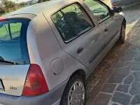 Usata Renault Clio 48 CV (35 kW) 2002 Utilitaria