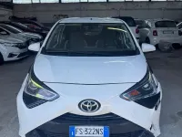Usata Toyota Aygo Business Edition 69 CV (50 kW) 2018 Bianco Utilitaria