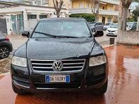 Usata VW Touareg 174 CV (127 kW) 2006 Nero SUV