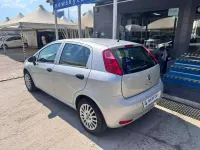 Usata Fiat Punto Lounge 69 CV (50 kW) 2016 Grigio Utilitaria