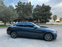 Usata Alfa Romeo Giulia Super 150 CV (110 kW) 2018 Blu Berlina
