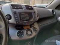 Usata Toyota RAV4 136 CV (100 kW) 2008 Grigio SUV