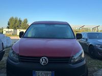 Usata VW Caddy 2011 Rosso Monovolume
