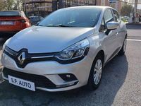 Usata Renault Clio V 76 CV (55 kW) 2020 Argento Berlina