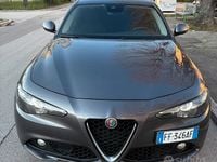 Usata Alfa Romeo Giulia Super 150 CV (110 kW) 2016 Grigio Berlina