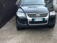 Usata VW Touareg 224 CV (164 kW) 2007 Nero SUV