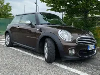 Usata Mini One D 90 CV (66 kW) 2012 Marrone Utilitaria