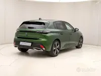 Usata Peugeot 308 GT 131 CV (96 kW) 2022 Verde Berlina