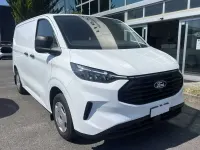 Usata Ford Transit Custom Trend 136 CV (100 kW) 2024 Frozen white Furgone