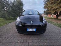 Usata Renault Scénic III Dynamique 110 CV (80 kW) 2011 Nero Monovolume