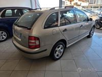 Usata Skoda Fabia 75 CV (55 kW) 2006 Marrone Station wagon