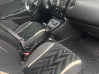 Usata Lancia Ypsilon Gold 69 CV (50 kW) 2017 Bianco Utilitaria