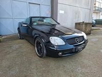 Usata Mercedes SLK200 163 CV (119 kW) 2001 Nero Cabrio